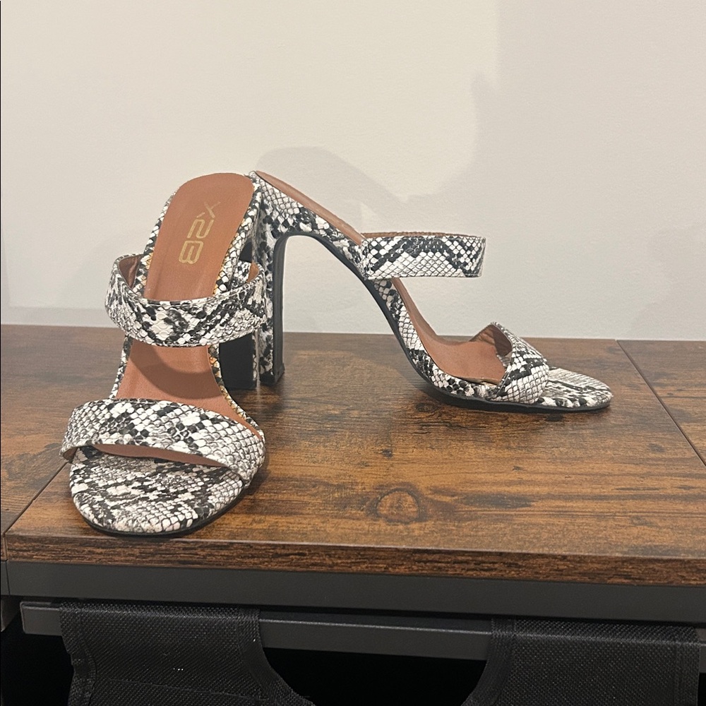 Snakeskin Patterned High Heel Sandals